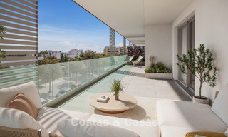 Modernos apartamentos de obra nueva en venta a poca distancia de la playa y del centro de San Pedro, Marbella 807191 