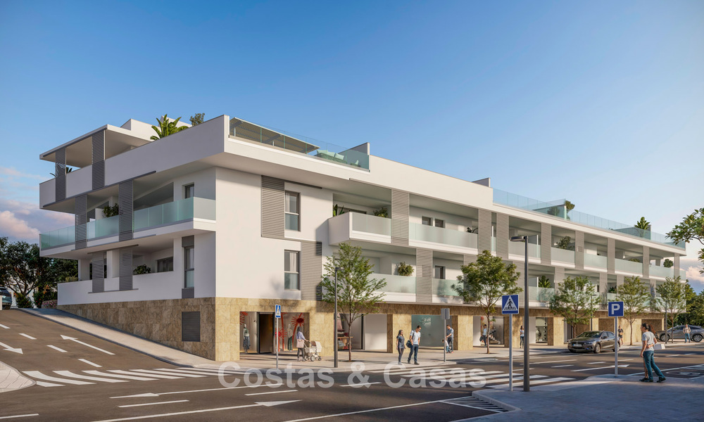 Modernos apartamentos de obra nueva en venta a poca distancia de la playa y del centro de San Pedro, Marbella 807197