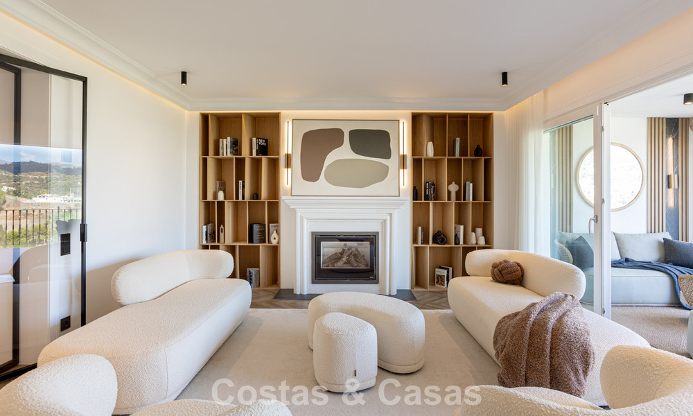 Casa adosada modernizada con vistas panorámicas en venta en las colinas de Marbella - Benahavís 807614