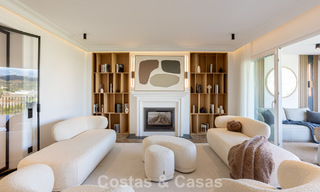 Casa adosada modernizada con vistas panorámicas en venta en las colinas de Marbella - Benahavís 807614 