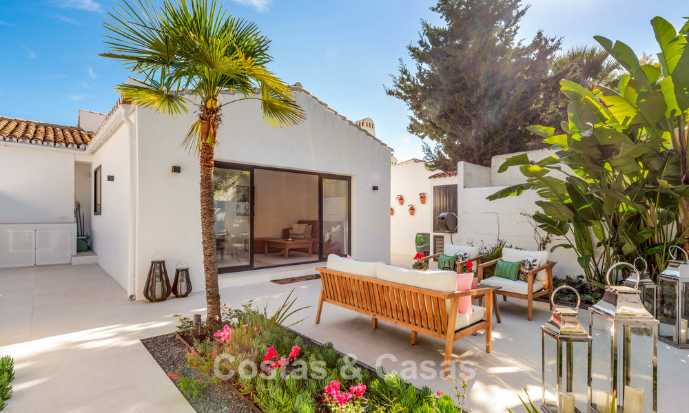 Villa de lujo en planta baja con arquitectura de estilo boutique español en venta en Sierra Blanca, en la Milla de Oro de Marbella 807651