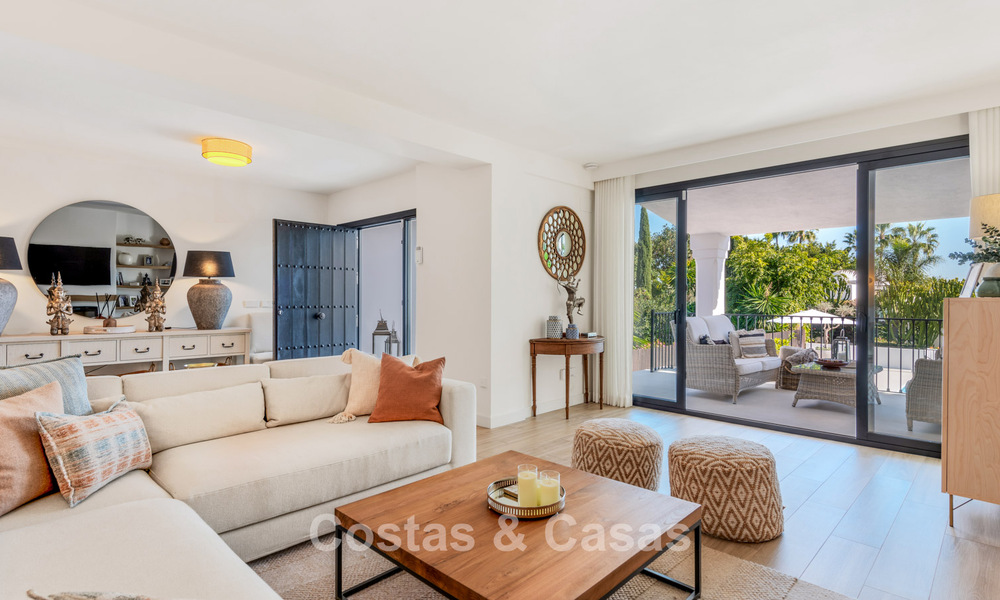 Villa de lujo en planta baja con arquitectura de estilo boutique español en venta en Sierra Blanca, en la Milla de Oro de Marbella 807657