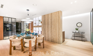 Exclusiva villa moderna de nueva construcción con vistas panorámicas en la prestigiosa Milla de Oro de Marbella 807815 