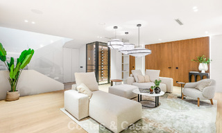 Exclusiva villa moderna de nueva construcción con vistas panorámicas en la prestigiosa Milla de Oro de Marbella 807822 