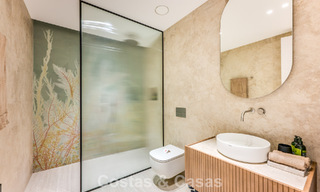 Exclusiva villa moderna de nueva construcción con vistas panorámicas en la prestigiosa Milla de Oro de Marbella 807828 