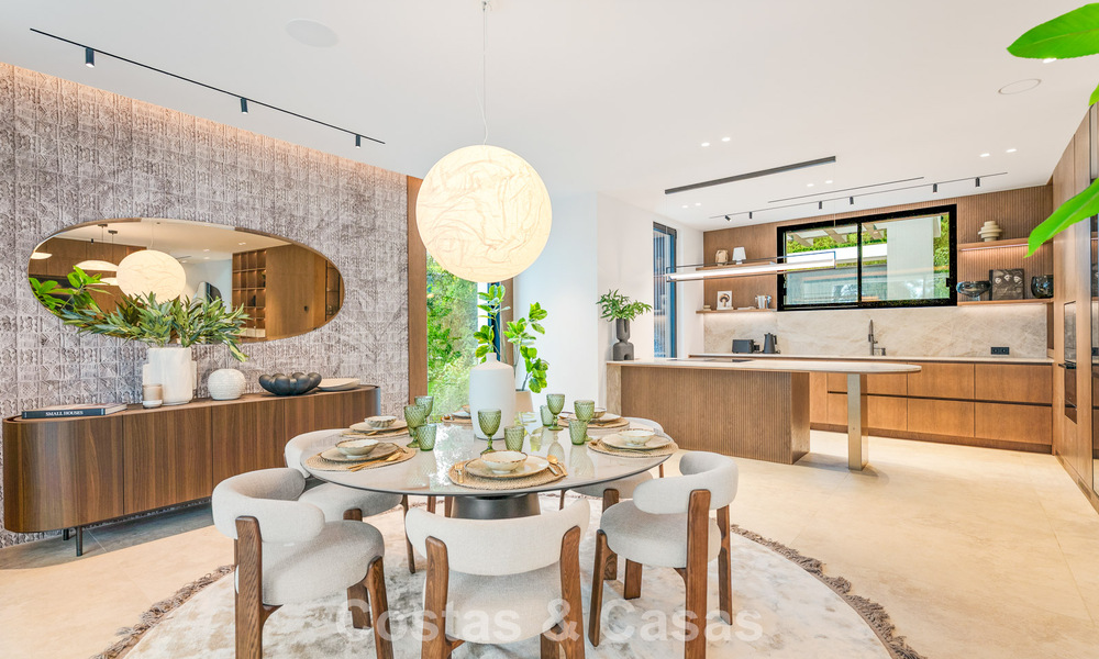 Exclusiva villa moderna de nueva construcción con vistas panorámicas en la prestigiosa Milla de Oro de Marbella 807839