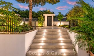 Exclusiva villa moderna de nueva construcción con vistas panorámicas en la prestigiosa Milla de Oro de Marbella 807925 