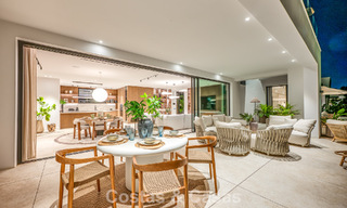 Exclusiva villa moderna de nueva construcción con vistas panorámicas en la prestigiosa Milla de Oro de Marbella 807930 