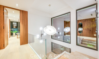 Exclusiva villa moderna de nueva construcción con vistas panorámicas en la prestigiosa Milla de Oro de Marbella 807950 