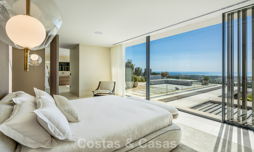 Villa nueva de vanguardia en venta con espectaculares vistas panorámicas en La Reserva Club, Sotogrande, Costa del Sol 807899