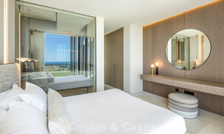Villa nueva de vanguardia en venta con espectaculares vistas panorámicas en La Reserva Club, Sotogrande, Costa del Sol 807904 
