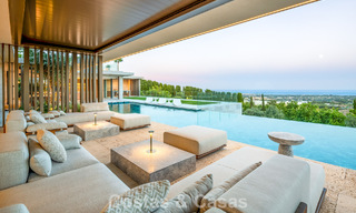 Villa nueva de vanguardia en venta con espectaculares vistas panorámicas en La Reserva Club, Sotogrande, Costa del Sol 807911 