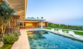 Villa nueva de vanguardia en venta con espectaculares vistas panorámicas en La Reserva Club, Sotogrande, Costa del Sol 807912 