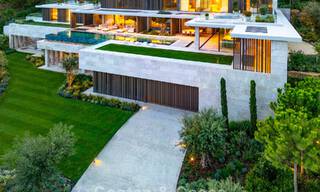Villa nueva de vanguardia en venta con espectaculares vistas panorámicas en La Reserva Club, Sotogrande, Costa del Sol 807914 