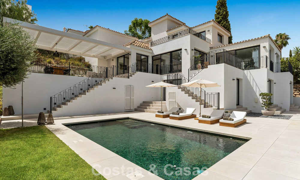 Villa modernizada de estilo mediterráneo contemporáneo en venta en el Valle del Golf de Nueva Andalucía, Marbella 807965