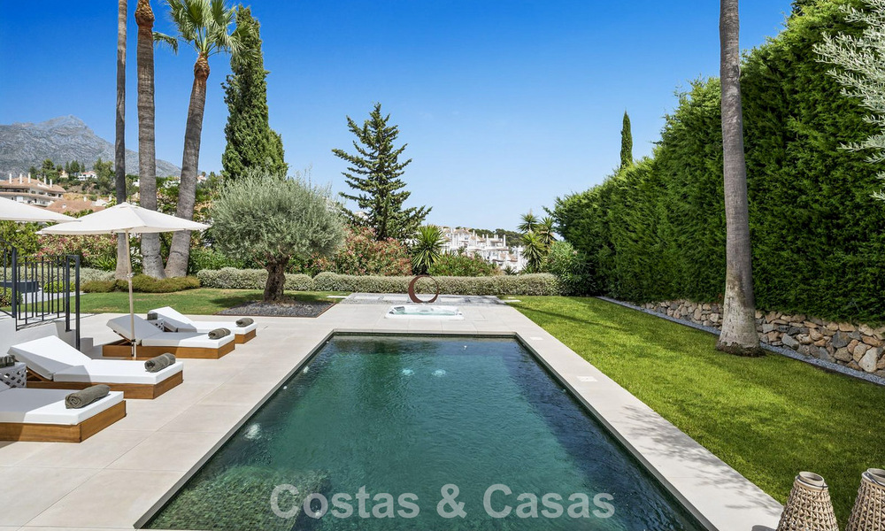 Villa modernizada de estilo mediterráneo contemporáneo en venta en el Valle del Golf de Nueva Andalucía, Marbella 807966
