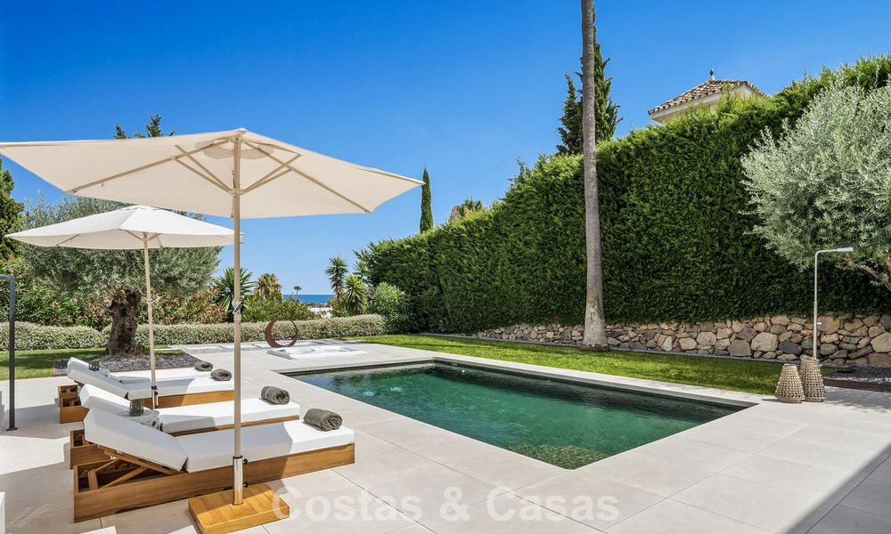 Villa modernizada de estilo mediterráneo contemporáneo en venta en el Valle del Golf de Nueva Andalucía, Marbella 807969