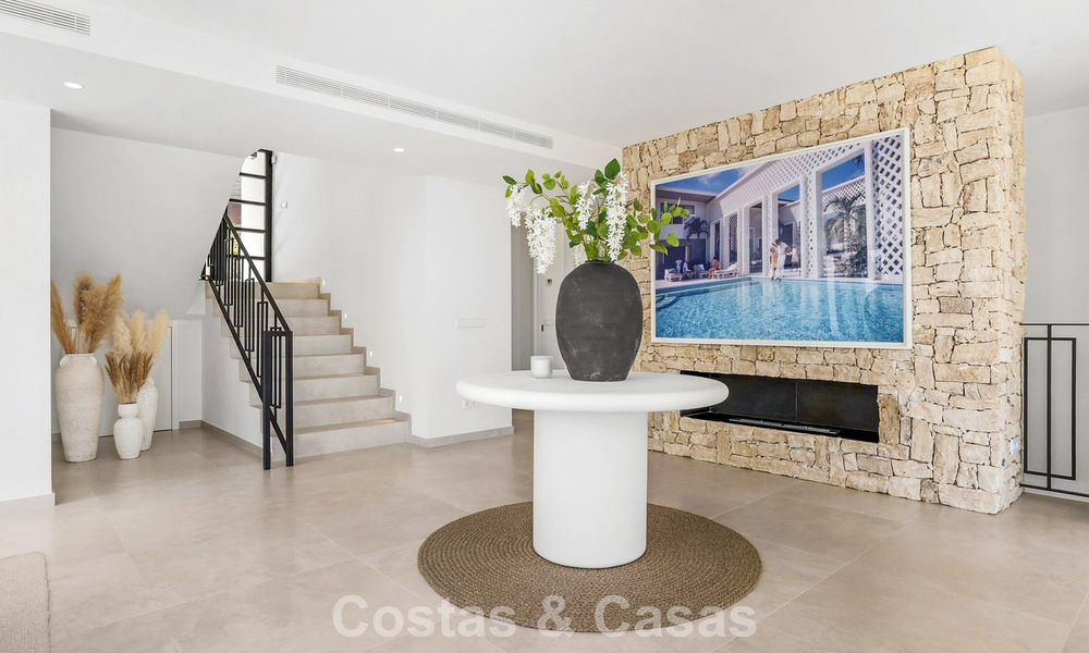 Villa modernizada de estilo mediterráneo contemporáneo en venta en el Valle del Golf de Nueva Andalucía, Marbella 807973
