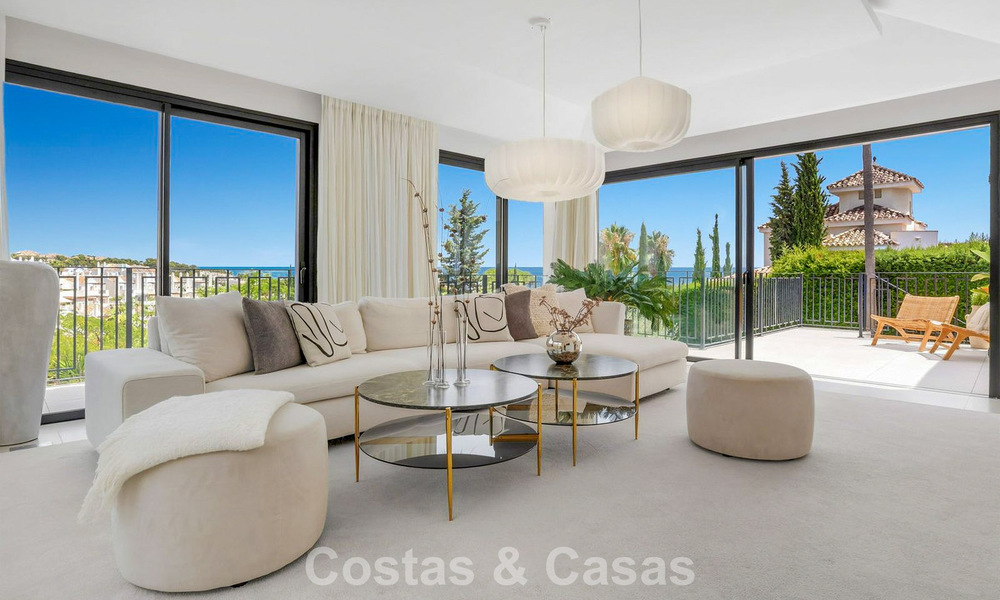 Villa modernizada de estilo mediterráneo contemporáneo en venta en el Valle del Golf de Nueva Andalucía, Marbella 807976