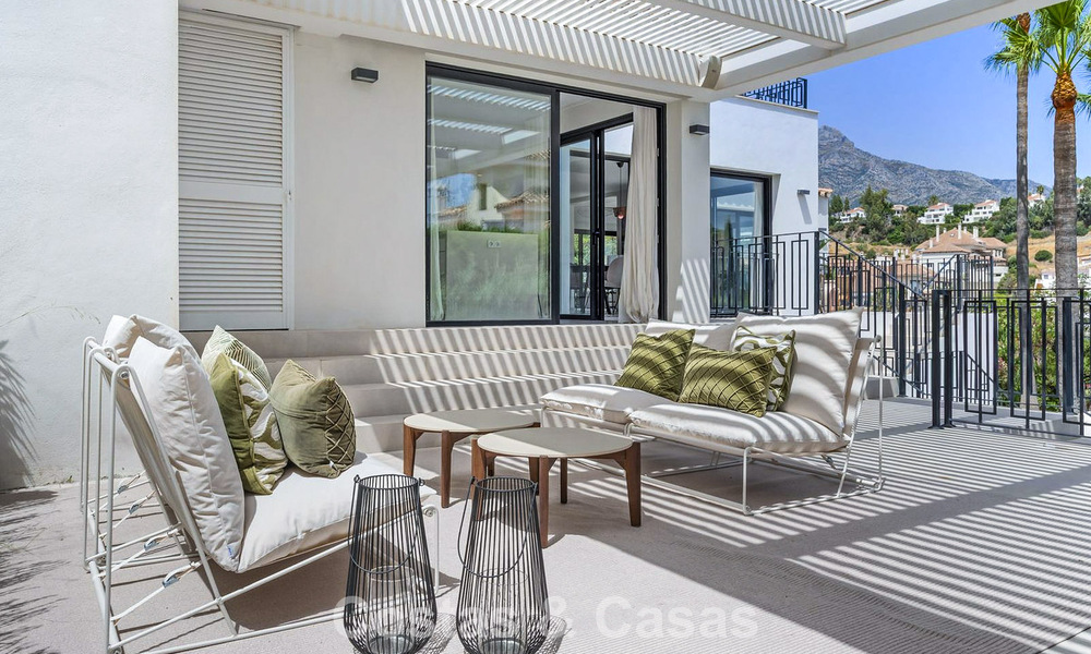 Villa modernizada de estilo mediterráneo contemporáneo en venta en el Valle del Golf de Nueva Andalucía, Marbella 807984
