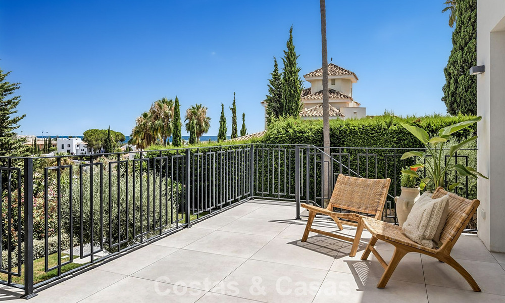 Villa modernizada de estilo mediterráneo contemporáneo en venta en el Valle del Golf de Nueva Andalucía, Marbella 807987
