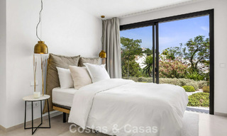 Villa modernizada de estilo mediterráneo contemporáneo en venta en el Valle del Golf de Nueva Andalucía, Marbella 808001 