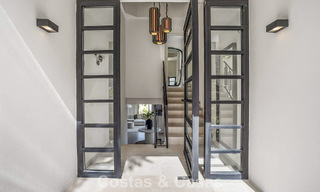 Villa modernizada de estilo mediterráneo contemporáneo en venta en el Valle del Golf de Nueva Andalucía, Marbella 808016 