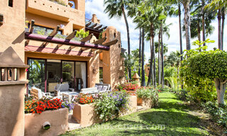 Apartamentos en venta en La Alzambra, a poca distancia a pie de Puerto Banús, en Nueva Andalucía, Marbella 807709 