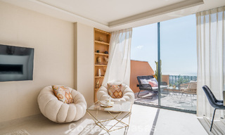 Ático dúplex de lujo con vistas panorámicas en venta en el valle del golf de Nueva Andalucía, Marbella 808075 