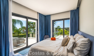 Villa de lujo contemporánea con diseño minimalista en venta en Nueva Andalucía, Marbella 808110 