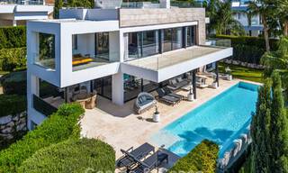 Villa de lujo contemporánea con diseño minimalista en venta en Nueva Andalucía, Marbella 808125 