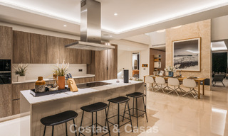 Villa de lujo contemporánea con diseño minimalista en venta en Nueva Andalucía, Marbella 808130 