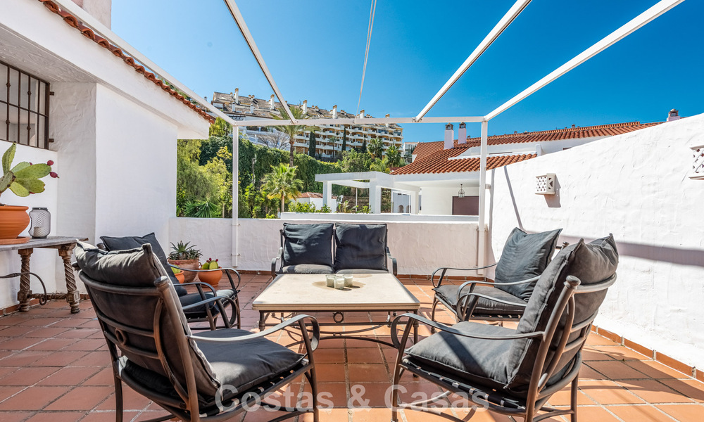 Amplios apartamentos en venta en La Maestranza a un paso de todos los servicios en Nueva Andalucía, Marbella 808240