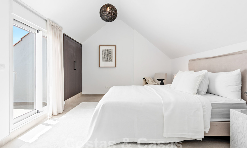 Amplios apartamentos en venta en La Maestranza a un paso de todos los servicios en Nueva Andalucía, Marbella 808292