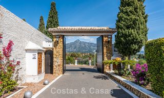 Encantadora casa adosada en venta en una urbanización cerrada, a un paso de Puerto Banús, Marbella 808516 