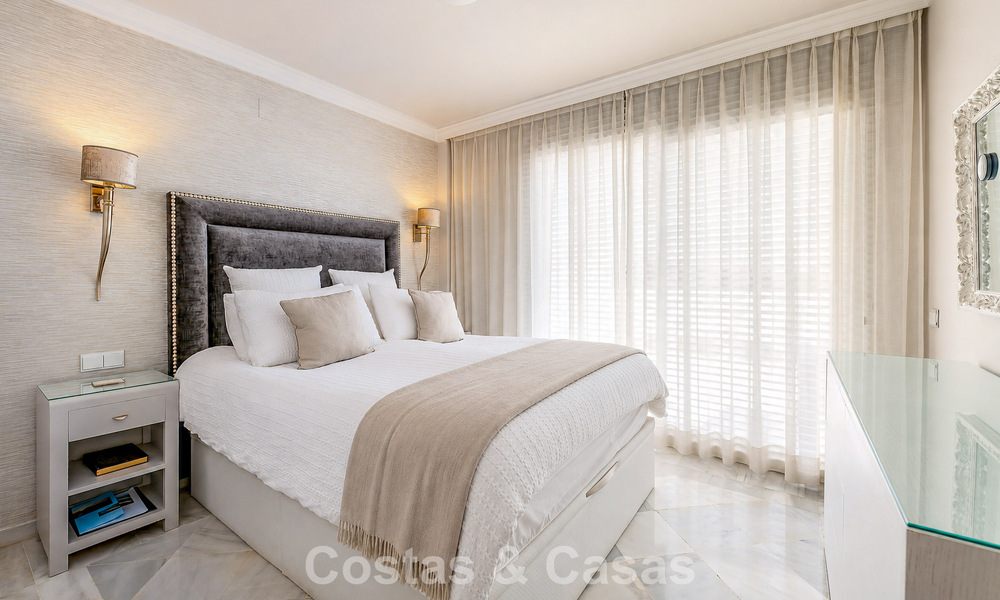 Encantadora casa adosada en venta en una urbanización cerrada, a un paso de Puerto Banús, Marbella 808539