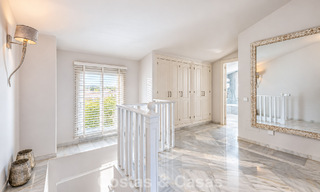 Encantadora casa adosada en venta en una urbanización cerrada, a un paso de Puerto Banús, Marbella 808543 