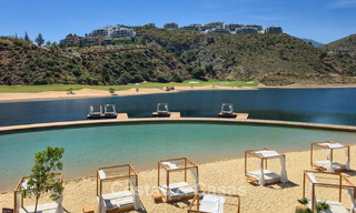 Apartamentos de lujo contemporáneos en venta en el prestigioso resort de La Quinta, Marbella - Benahavís 808688 