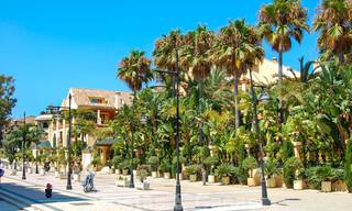 Apartamentos situado en hotel en primera línea de playa en Puerto Banús - Marbella 32062 