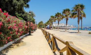 Apartamentos situado en hotel en primera línea de playa en Puerto Banús - Marbella 32064 
