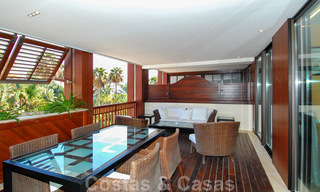 Apartamentos situado en hotel en primera línea de playa en Puerto Banús - Marbella 32073 