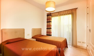 Apartamentos de lujos en primera línea de golf en venta en la zona de Marbella - Benahavis 791127 