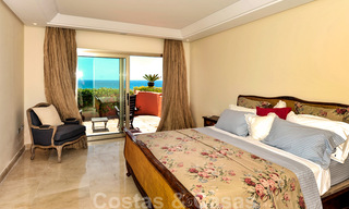 Exclusivo apartamento Ático primera línea de la playa de Los Monteros en Marbella 37175 