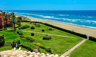 Exclusivo apartamento Ático primera línea de la playa de Los Monteros en Marbella 37194 