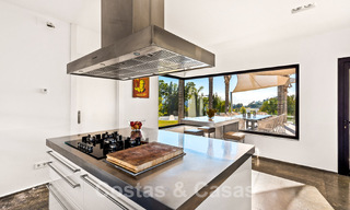 Villa exclusiva estilo moderno para comprar, campo de golf, Marbella - Benahavis 49498 