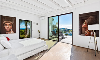 Villa exclusiva estilo moderno para comprar, campo de golf, Marbella - Benahavis 49502 