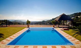 Villa exclusiva con vistas al mar en venta en La Zagaleta en Marbella - Benahavis 30424 