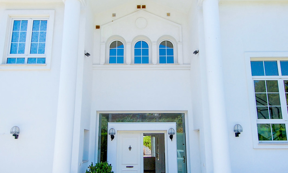 Villa de lujo de estilo colonial para comprar en Marbella este 22547