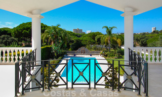 Villa de lujo de estilo colonial para comprar en Marbella este 22566 