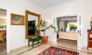 Villa de lujo de estilo colonial para comprar en Marbella este 22570 